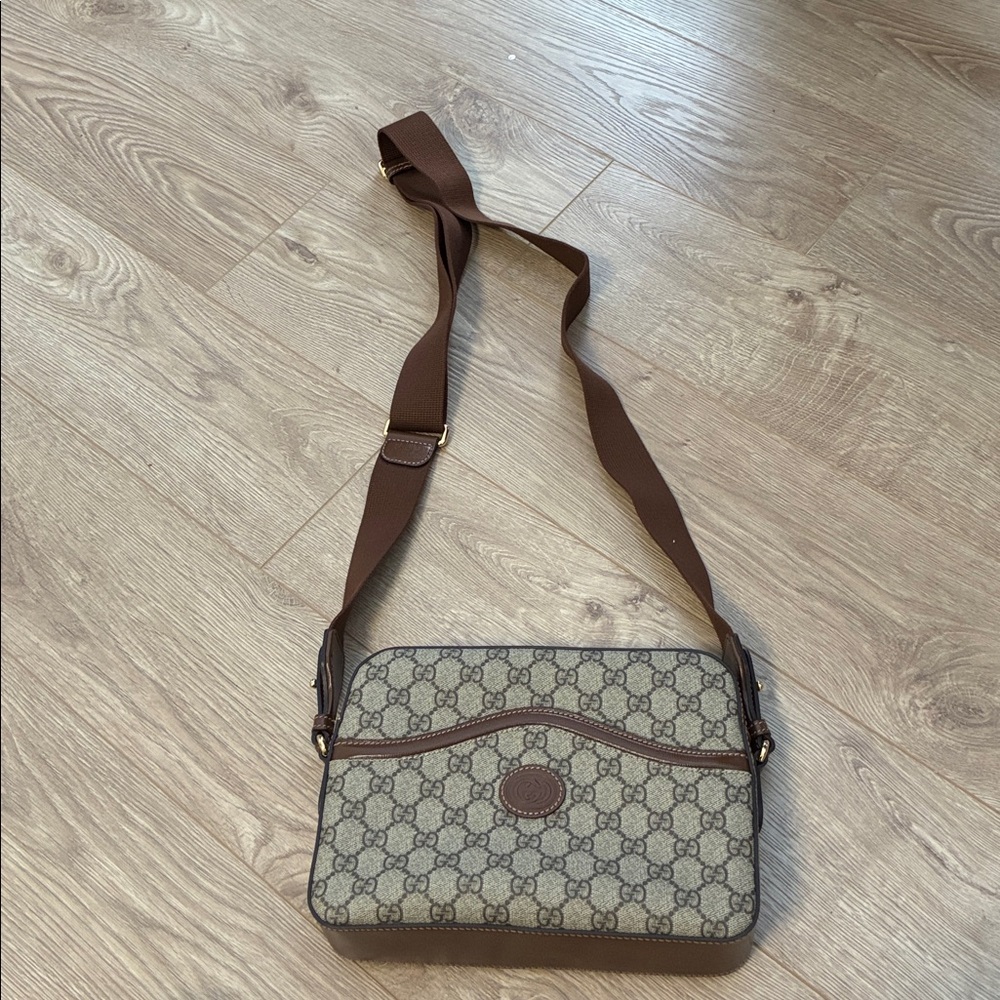 Gucci GG Supreme coated canvas messenger bag - Picture 4 of 10